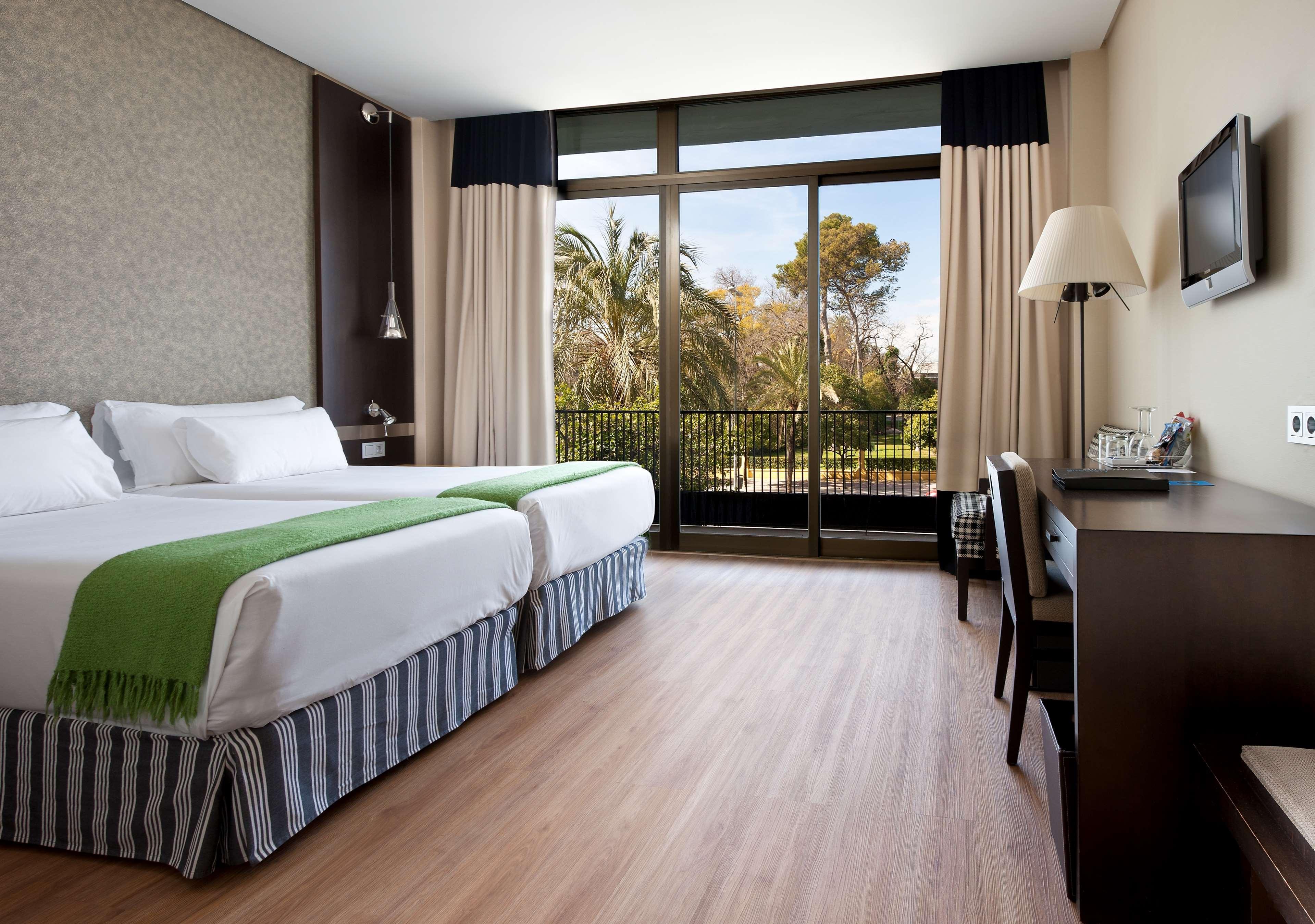 Nh Avenida Jerez Hotel Jerez de la Frontera Kültér fotó