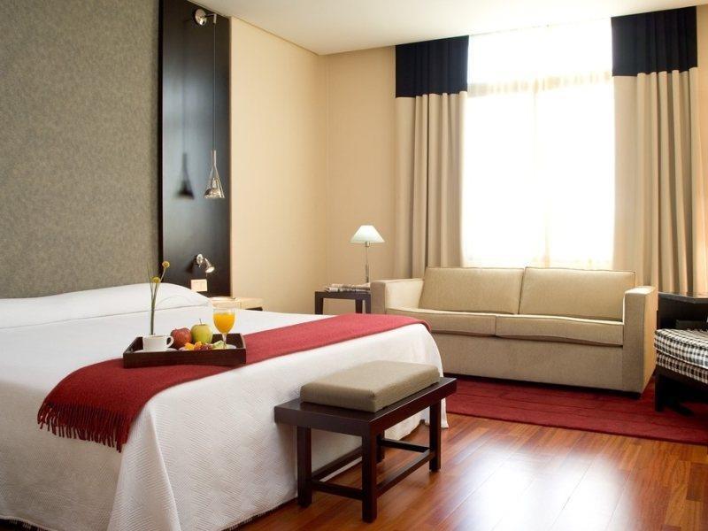Nh Avenida Jerez Hotel Jerez de la Frontera Kültér fotó