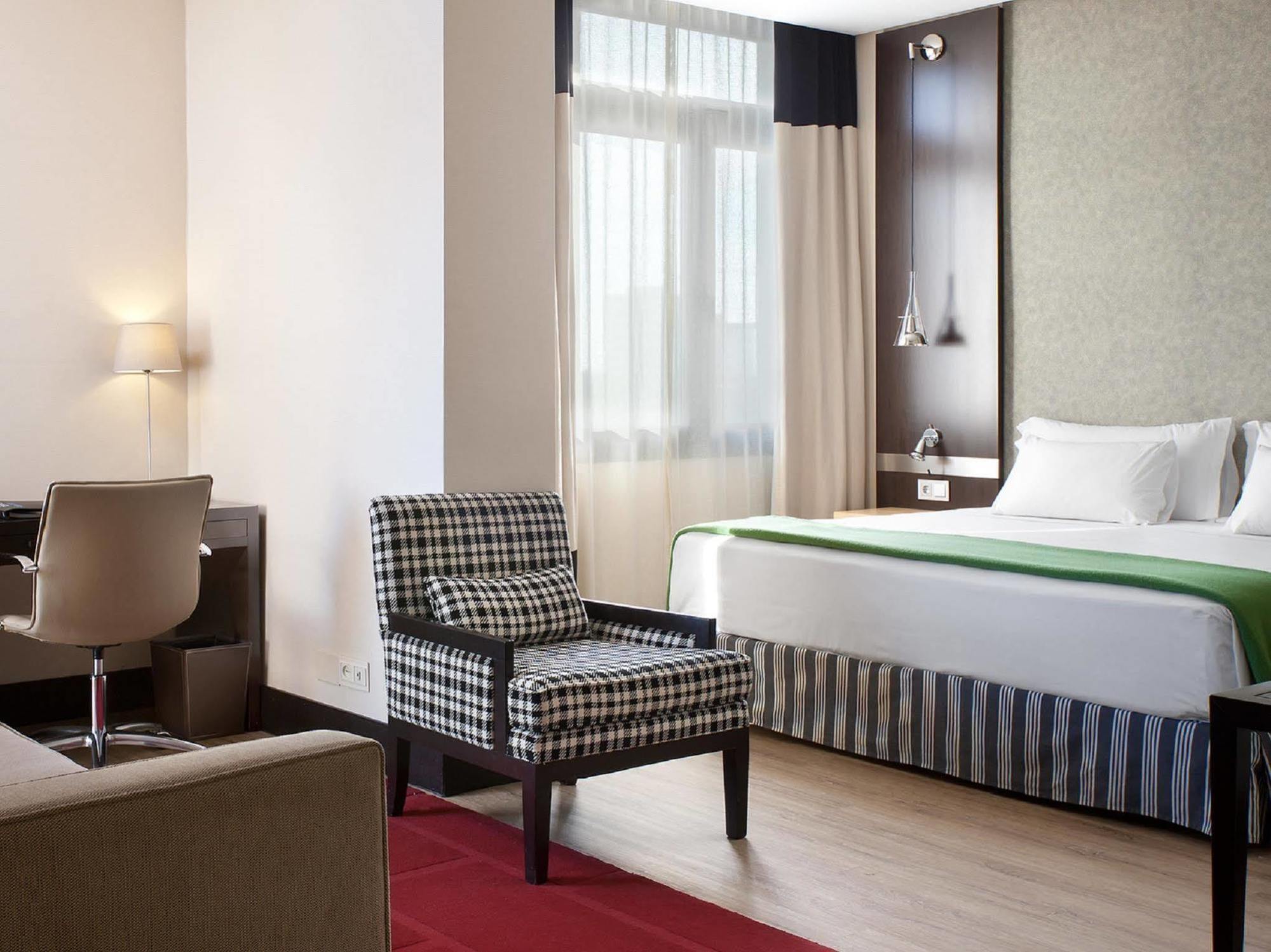 Nh Avenida Jerez Hotel Jerez de la Frontera Kültér fotó